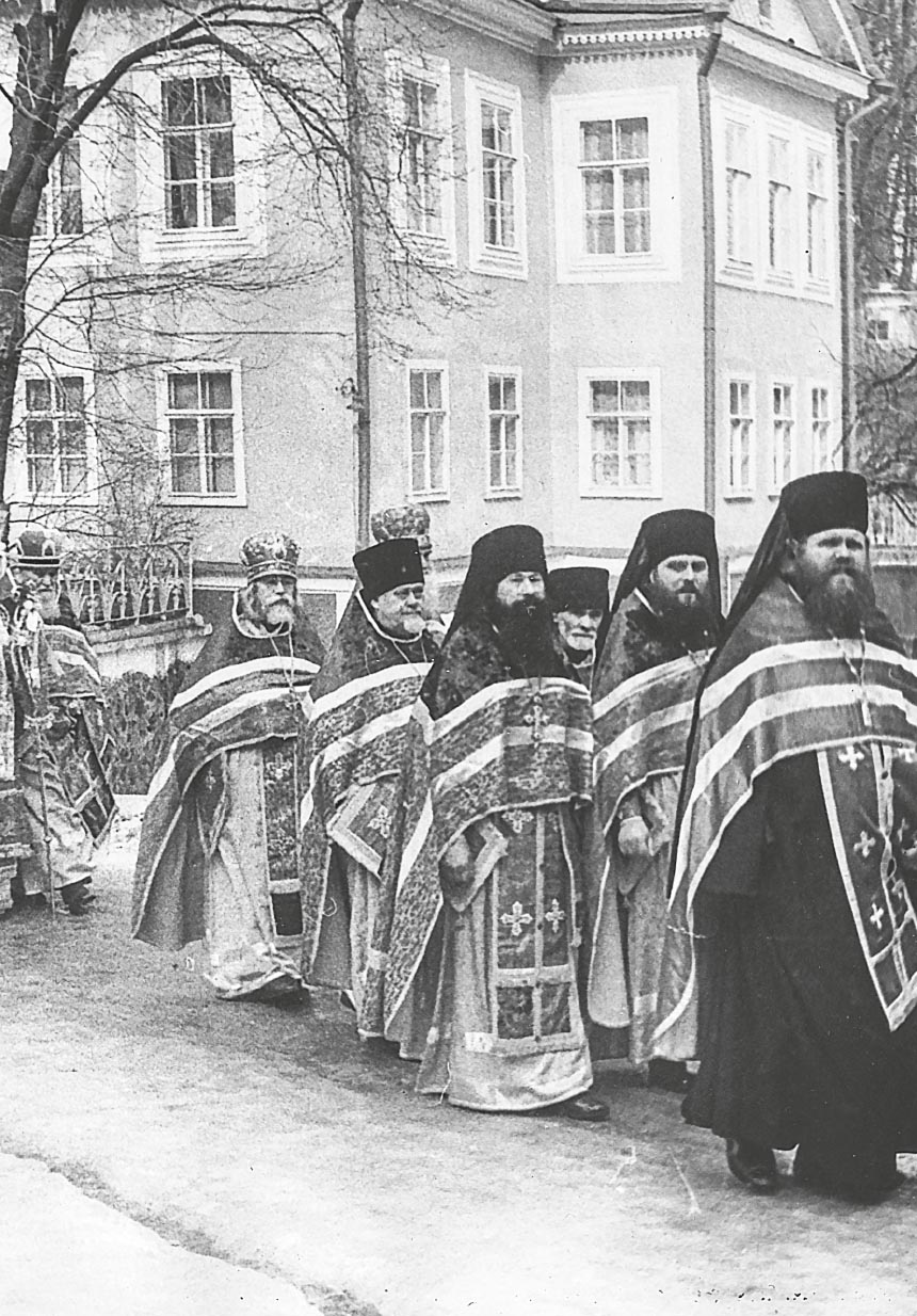 Рассуждай и действуй. Автор: Василисса Ивановна Деревягина. Издательство "Вольный Странник"