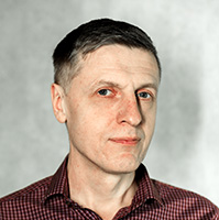 Симонов Олег